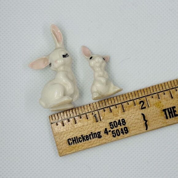 Retired vintage Hagen Renaker Mama and Baby Bunny Miniature Ceramic figures - Picture 9 of 11